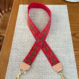 Meanwhile Back On The farm 40 inch handbag strap